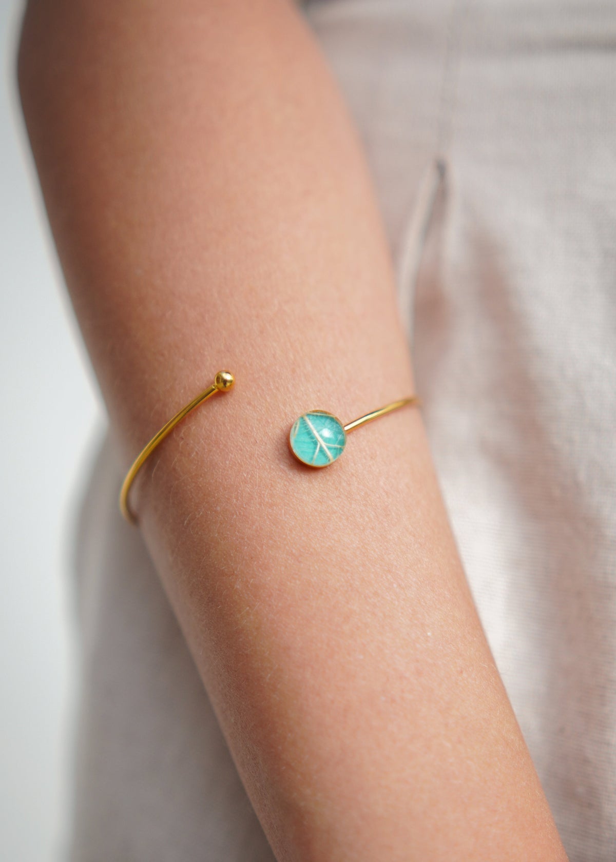 Bracelete Minimalista Floresta