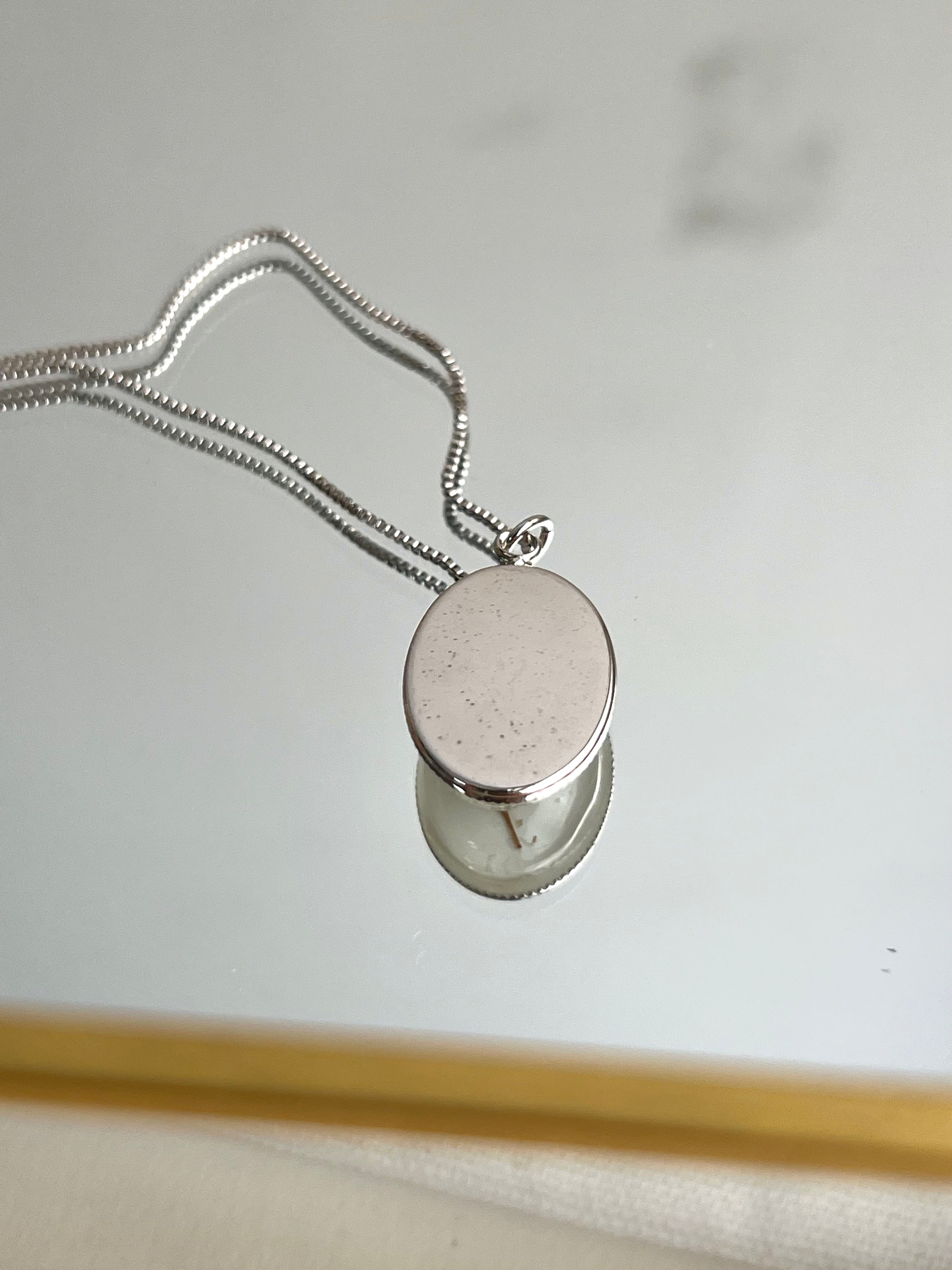 Colar Oval Amor Agarradinho - BAZAR 150