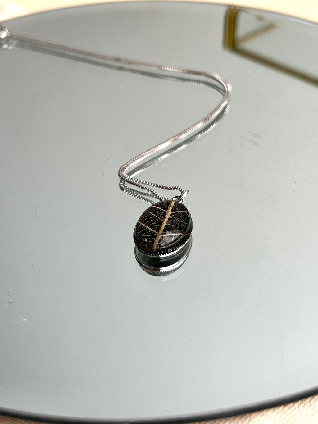 Colar Oval Poente  - BAZAR 036