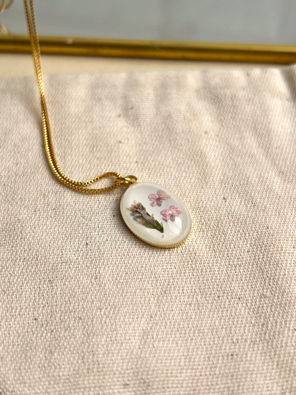 Colar Flor de Cenoura + Cáspia Oval  - BAZAR 159