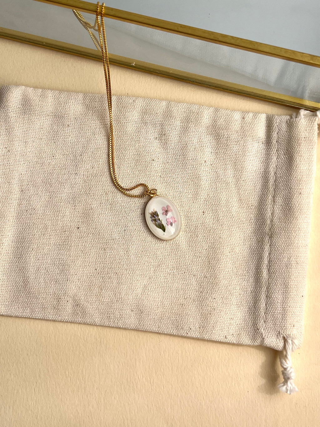 Colar Flor de Cenoura + Cáspia Oval  - BAZAR 159