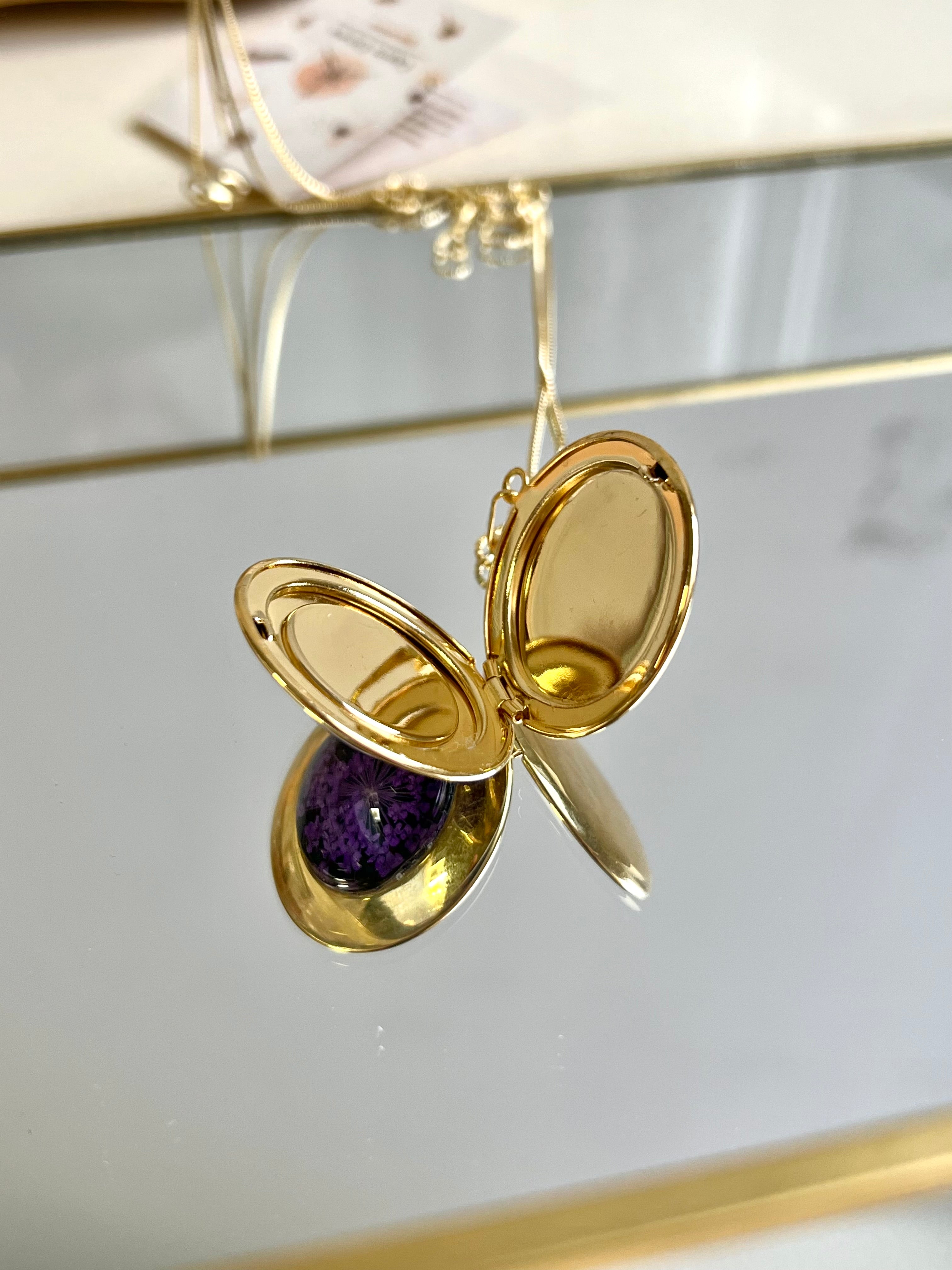 Relicário de Foto Flor de Cenoura - BAZAR 388