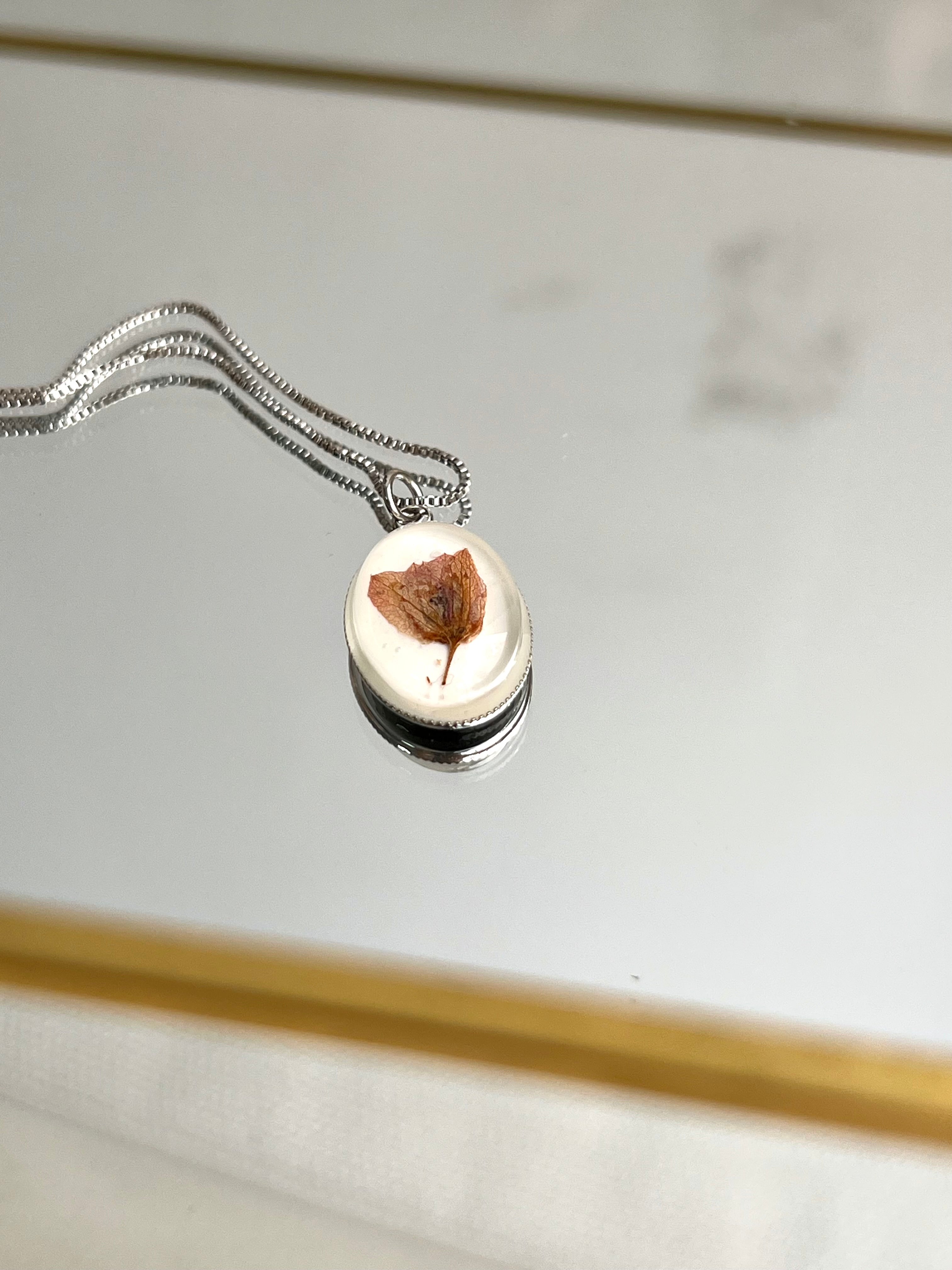 Colar Oval Amor Agarradinho - BAZAR 150