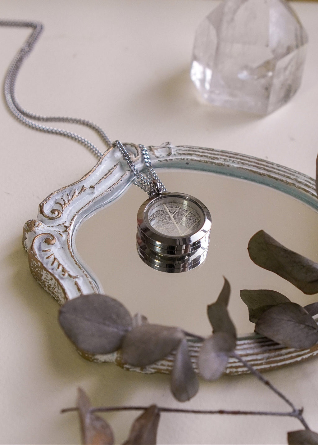 Relicário Redondo Filigrana