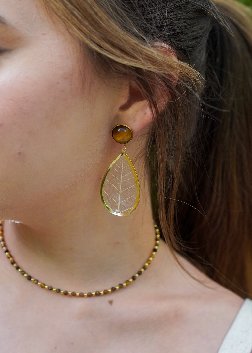 Brinco Equilíbrio Gota Olho de Tigre