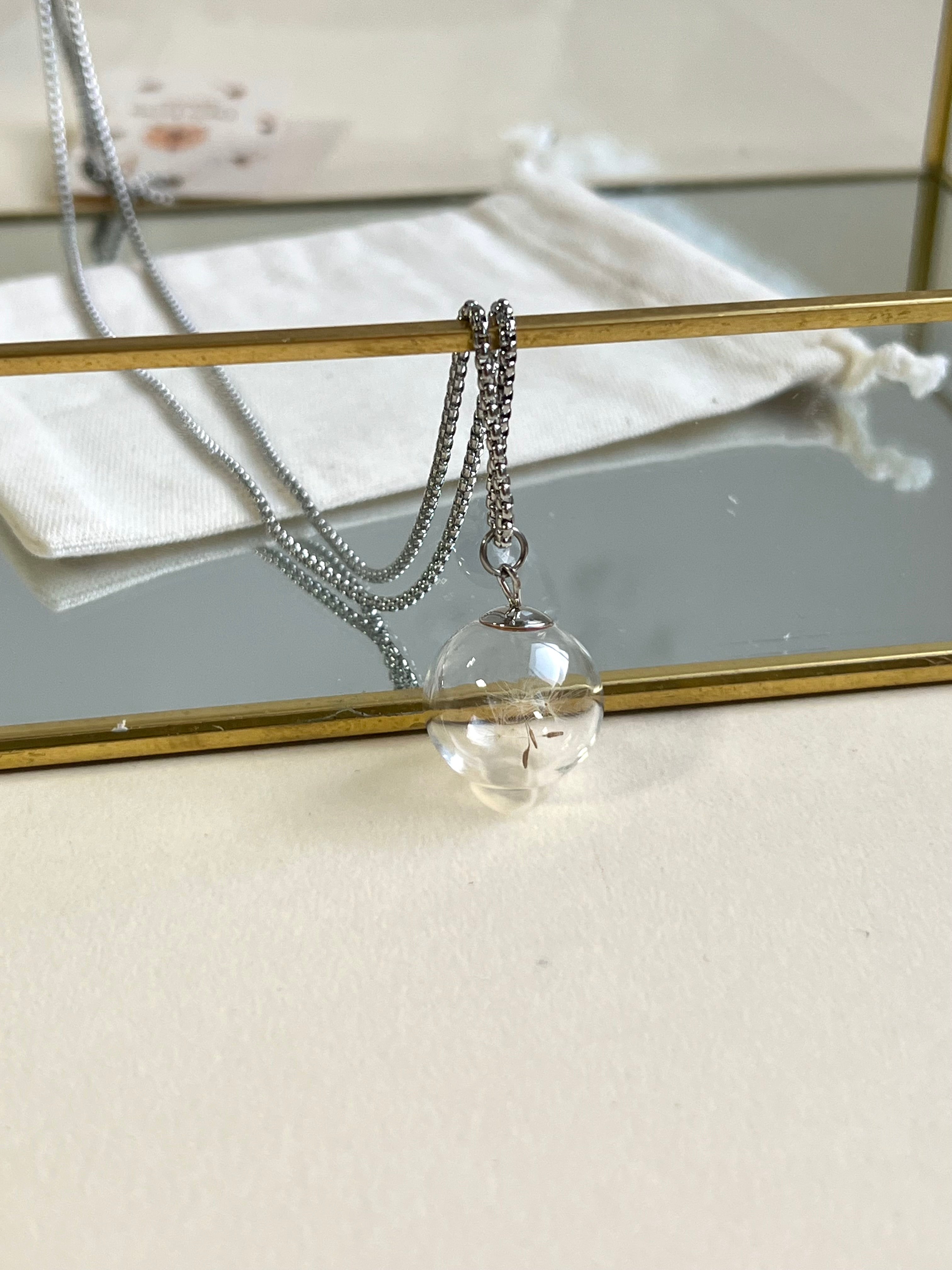 Colar Esfera Dente-de-leão - BAZAR 330