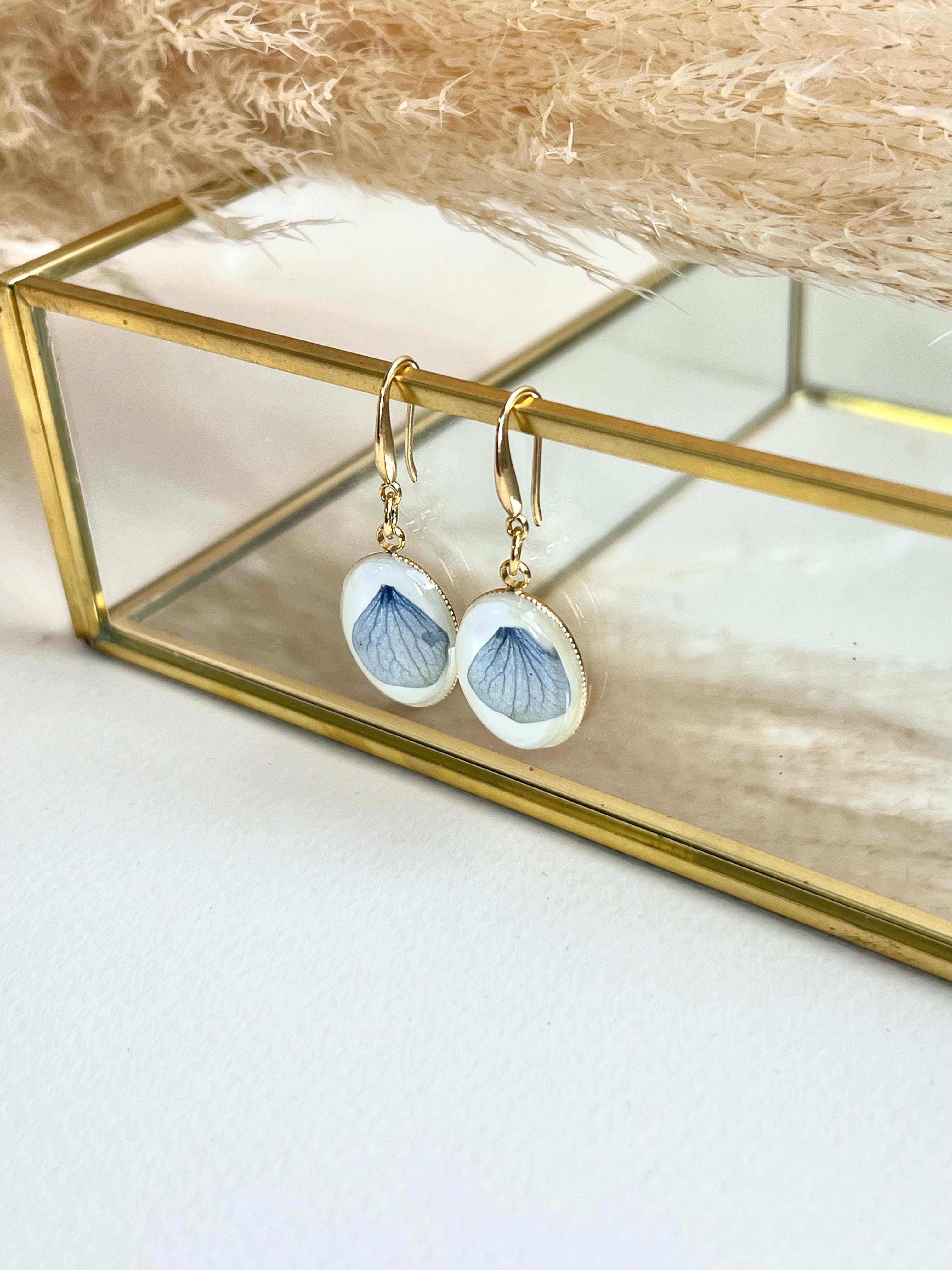 Brinco Hortênsia Oval - BAZAR 118