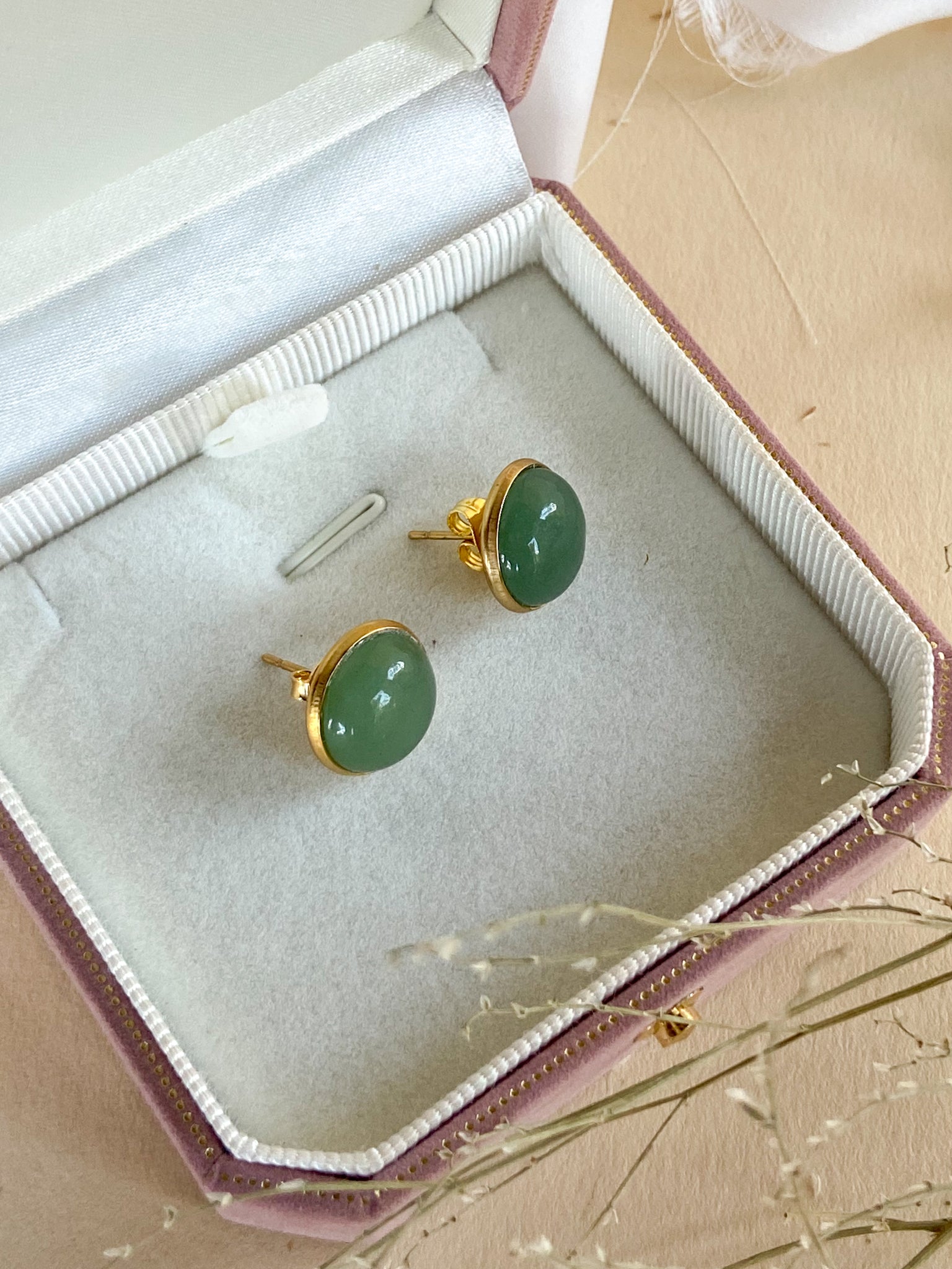Brinco Cristal Quartzo Verde Dourado - Bazar