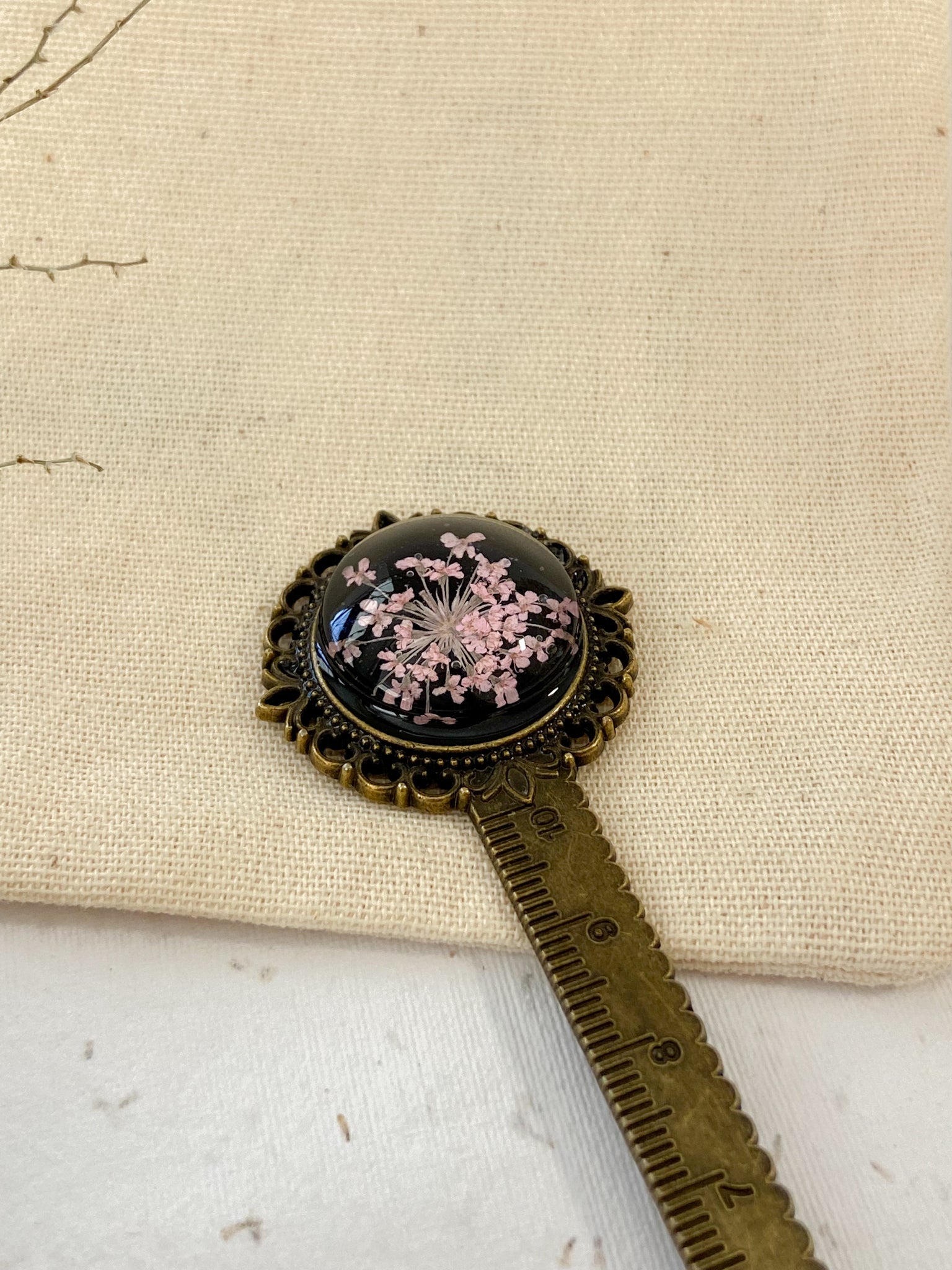 Marca-página Flor de Cenoura  - Bazar