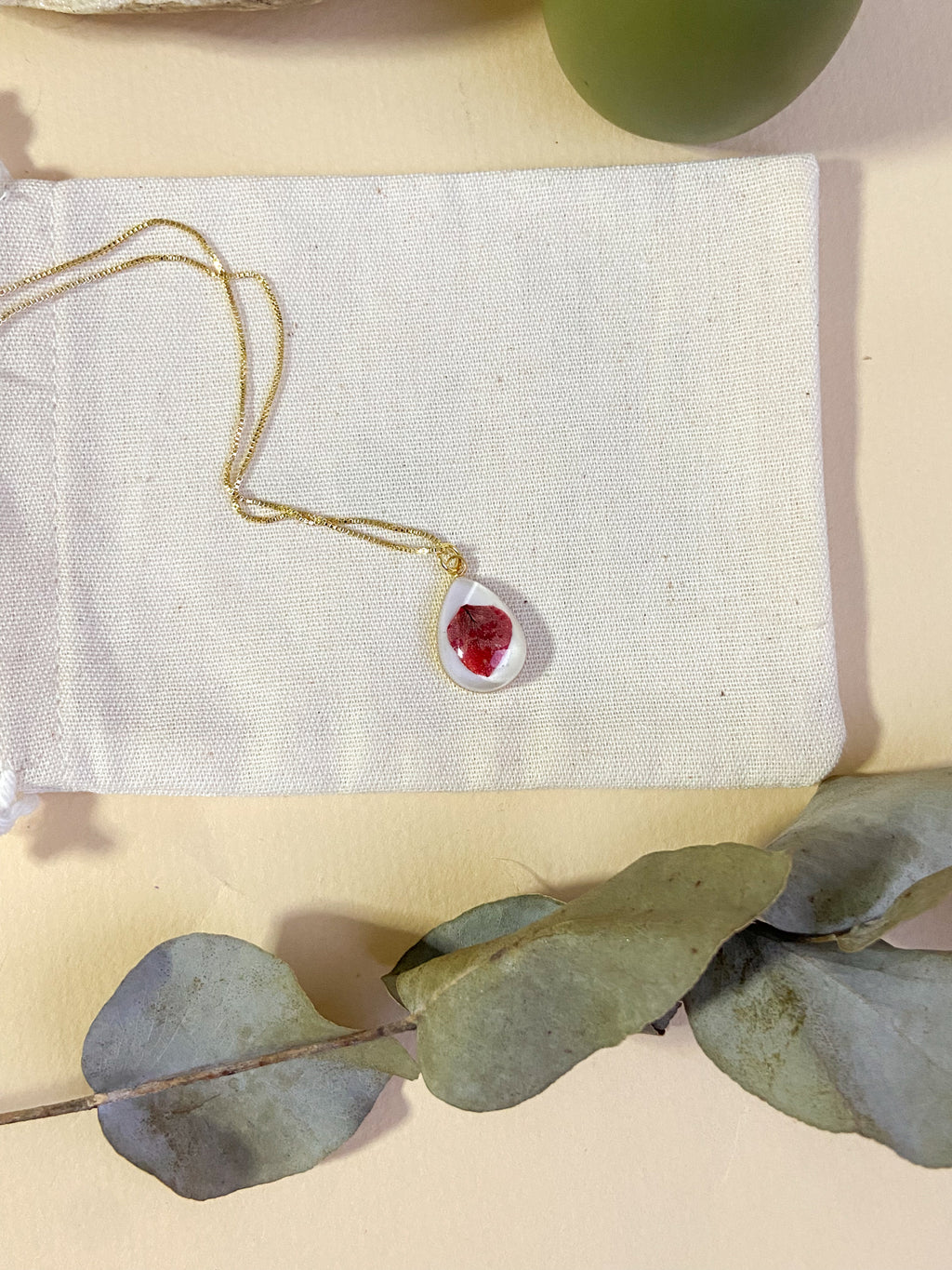 Colar Hortênsia Roxa Gota - Bazar