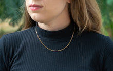 Carregar imagem no visualizador da galeria, Choker Iza (banho ouro 18k)
