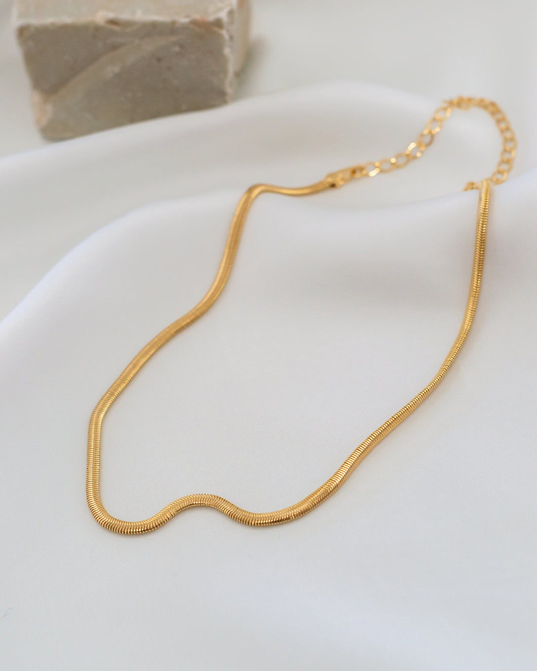 Colar Jade (banho ouro 18k)