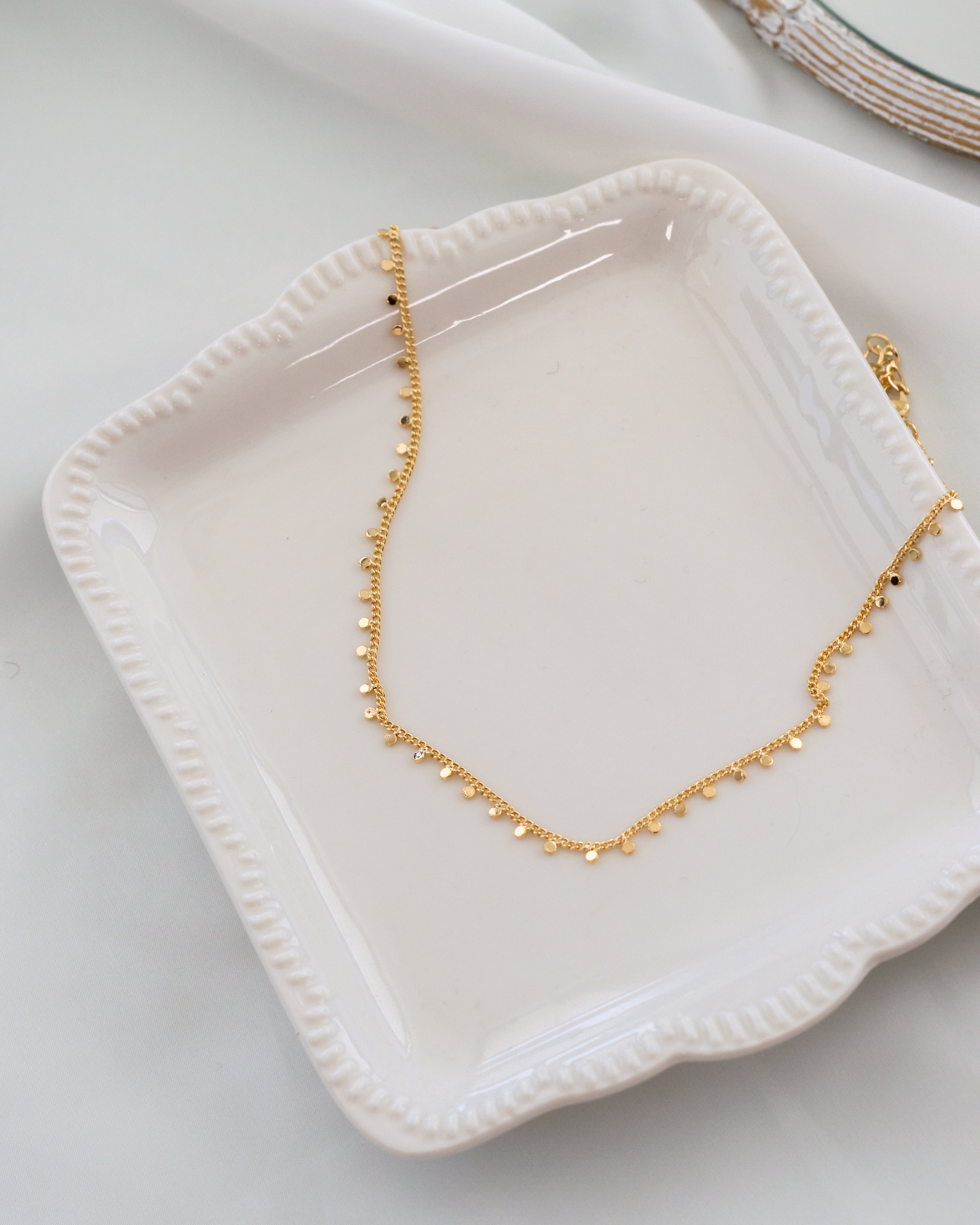 Choker Nina (banho ouro 18k)