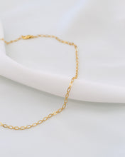 Carregar imagem no visualizador da galeria, Choker Iza (banho ouro 18k)

