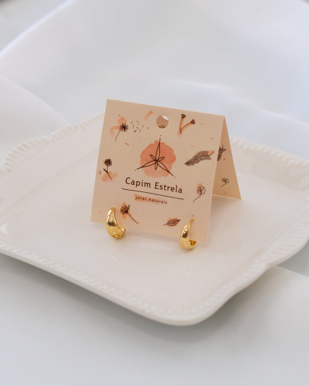 Brinco Olga (banho ouro 18k)